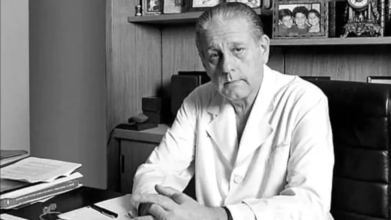 En honor a Favaloro, se conmemora el Día Nacional de la Medicina Social