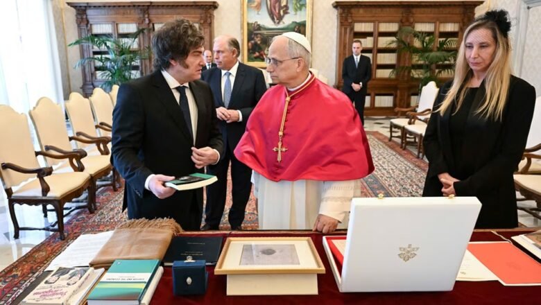 El Gobierno analiza decretar asueto o feriado por la visita del papa León XIV