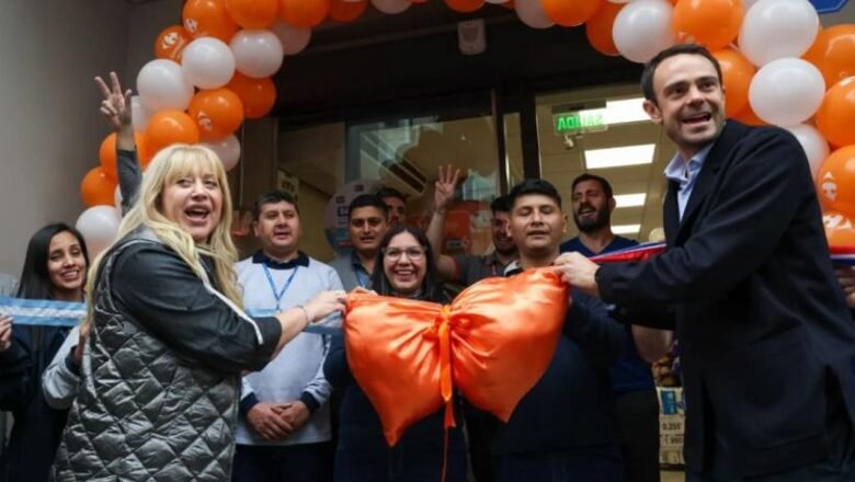 «Si les va bien a las empresas, nos va bien a todos»: Rossana Chahla celebró la inauguración del primer Carrefour Express